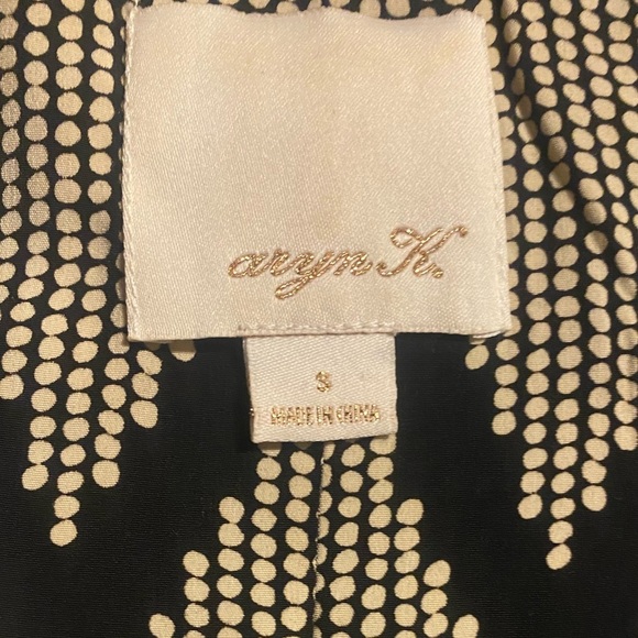 Stylish Sleeveless Mini Dress Small Embellished Neck 
Peplum Design Side Pockets - Picture 12 of 12